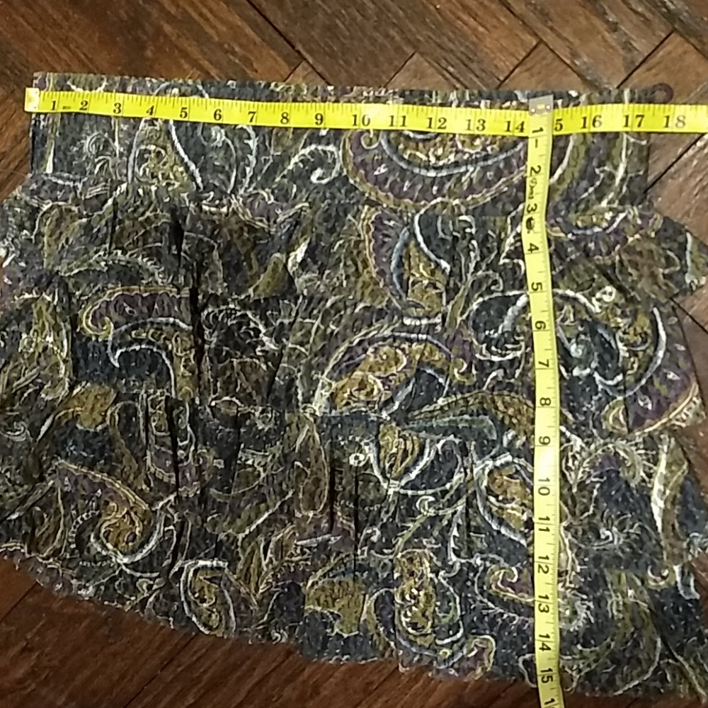 New Wet Seal Outlet.cut🌸 Skirt SZ(XL)